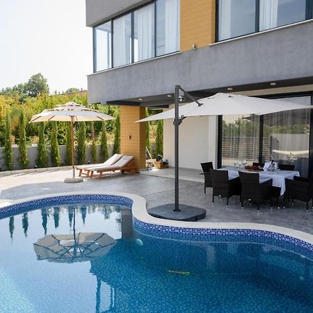 Luxury Scandinavian Улцинь Экстерьер фото